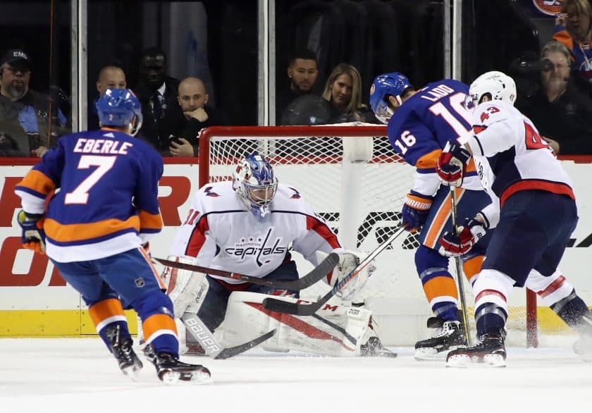 New York Islanders interested in G Philipp Grubauer (Report)