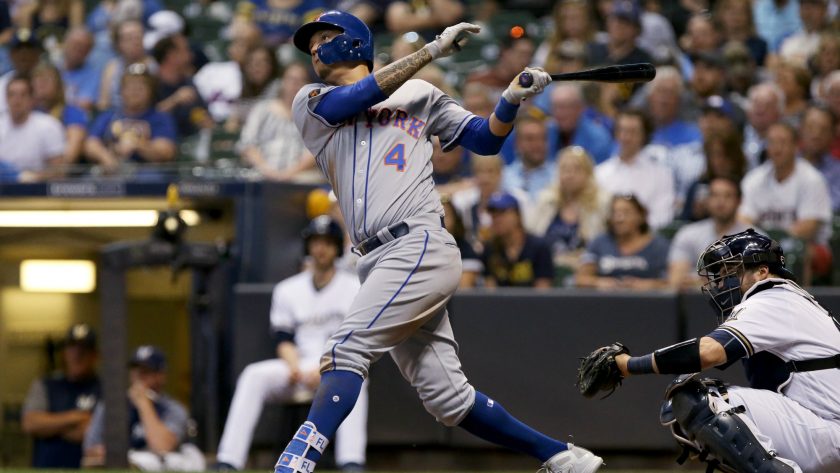 New York Mets’ Wilmer Flores is heating up at the perfect time