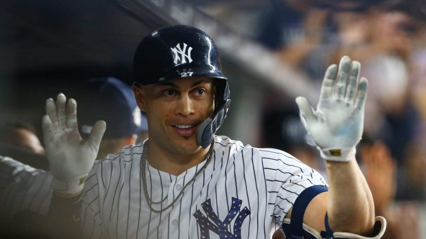 New York Yankees ride HRs to 9-3 win in Game 1 (Highlights)