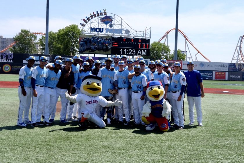 Battling cancer, Mets prospect throws out the first pitch