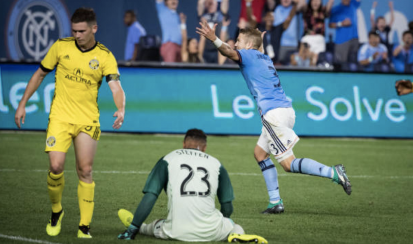 New York City FC win 3rd straight, take out Columbus Crew 2-0 (Highlights)