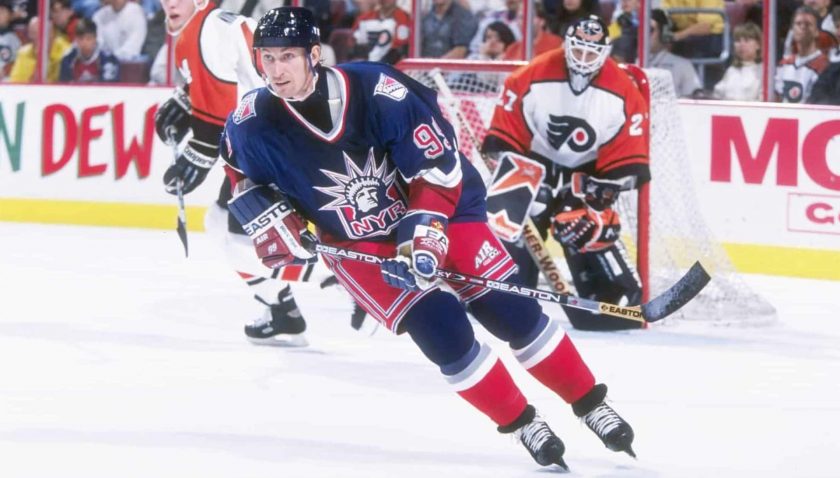 Should the New York Rangers reintroduce the Lady Liberty alternate jerseys?