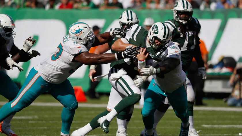 New York Jets: Wasted opportunities, turnovers define sloppy loss to Miami (Highlights)