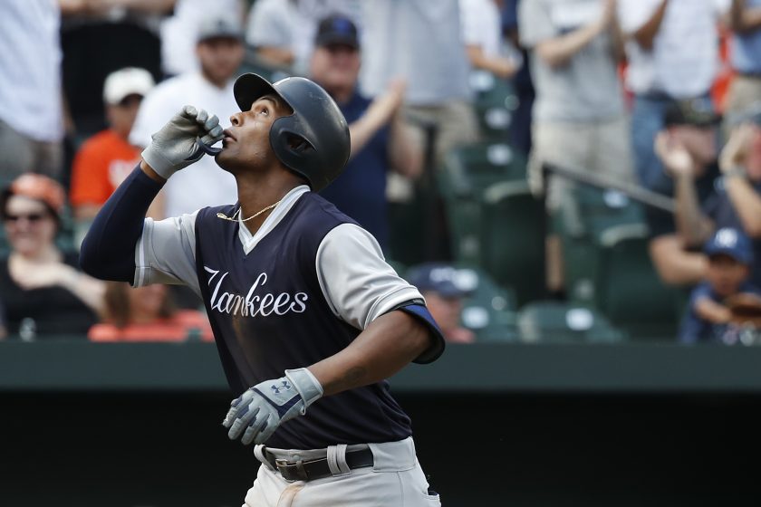 New York Yankees: Miguel Andujar wins second Rookie of the Month Award