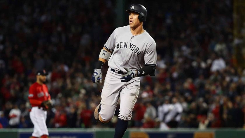 New York Yankees: Aaron Judge launches HR into orbit (Video)