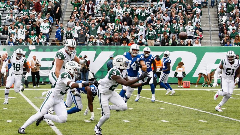 New York Jets defense strikes early with pick-6 against Andrew Luck (Video)