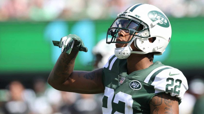 New York Jets: Trumaine Johnson takes Marcus Mariota to the house (Video)