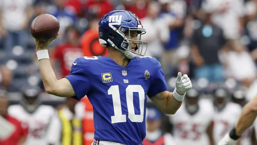 New York Giants: It’s time for Eli Manning to stand up and deliver