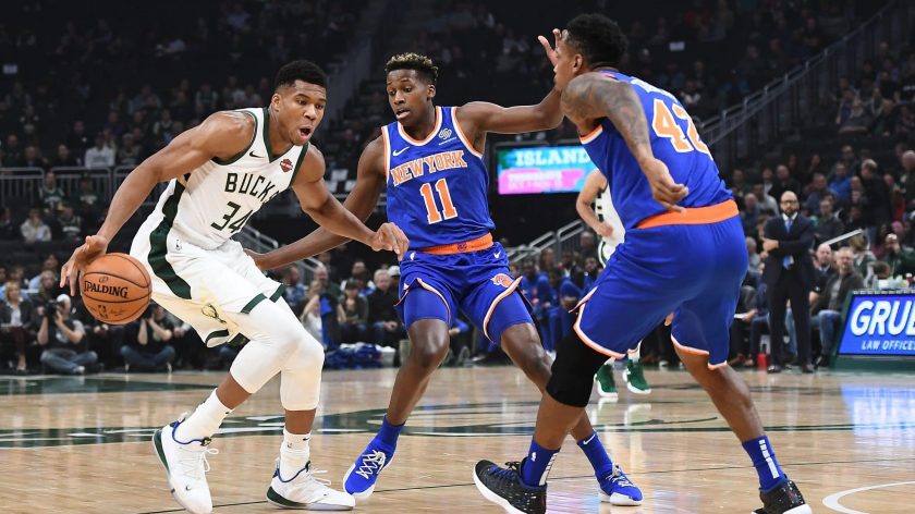 New York Knicks battle back against the Milwaukee Bucks but come up short (Highlights)