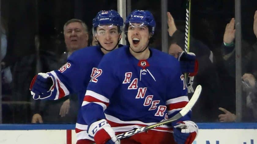Rangers win 6th in a row at home, knock off Stars 2-1 (Highlights)