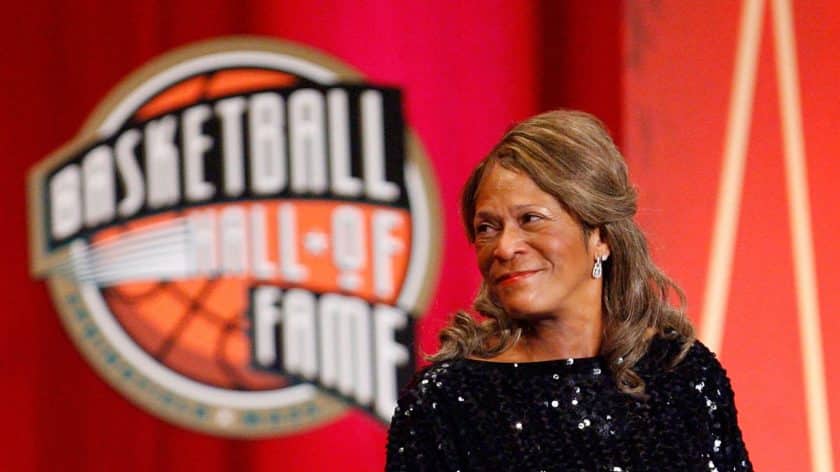 Rutgers women’s basketball celebrates C. Vivian Stringer’s 1,000th win (Video)