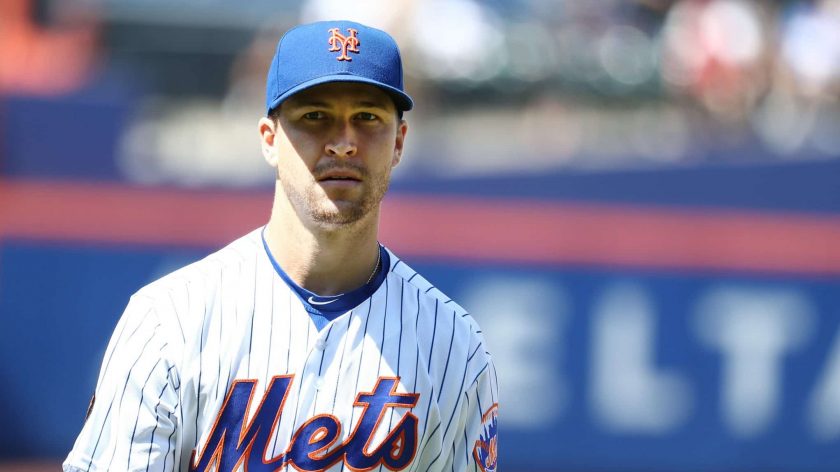 New York Mets RHP Jacob deGrom bullpen session, MRI comes back clean (Video)