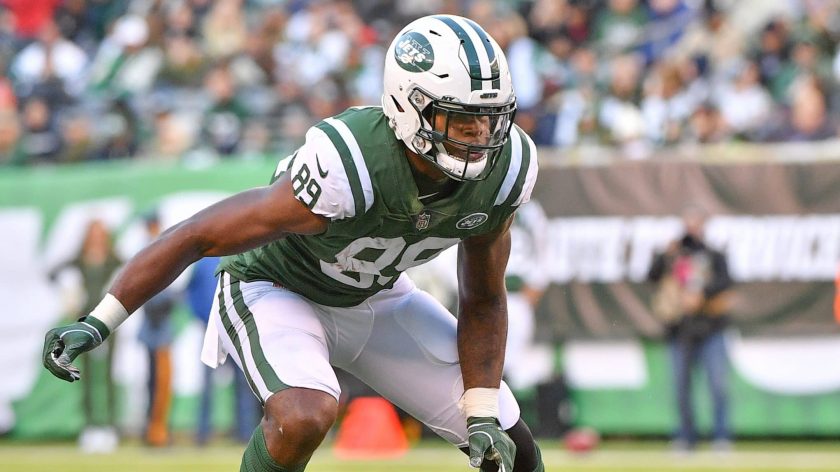 New York Jets’ Chris Herndon comes away amazing with 1-handed snag (Video)