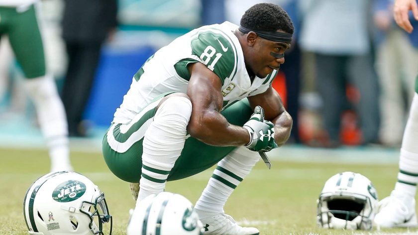 New York Jets WR Quincy Enunwa frustrated, nearly calls somebody out (Video)