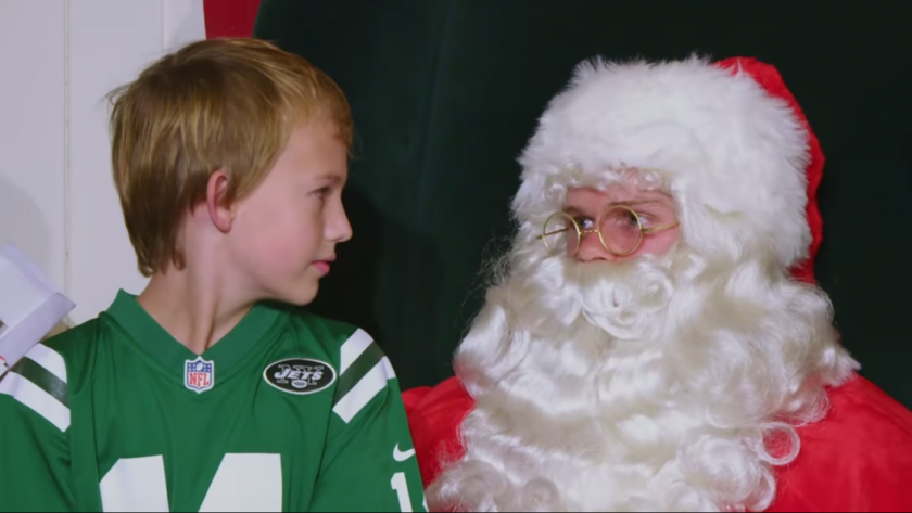 New York Jets QB Sam Darnold dons Santa disguise, surprises NJ children (Video)
