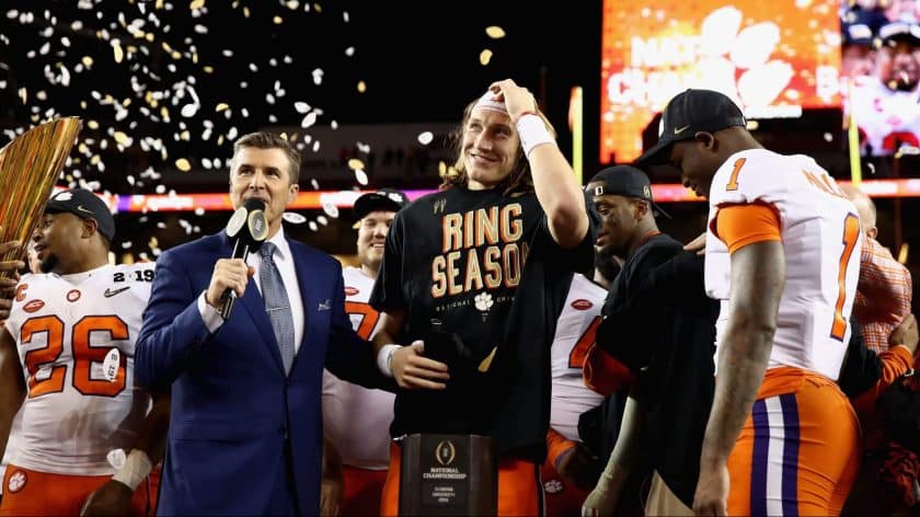 College Football National Championship: Clemson rolls Tide, 44-16 (Highlights)