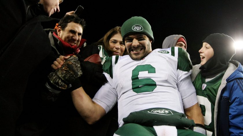 Former New York Jets QB Mark Sanchez stars in spoof poking fun at Tom Brady (Video)
