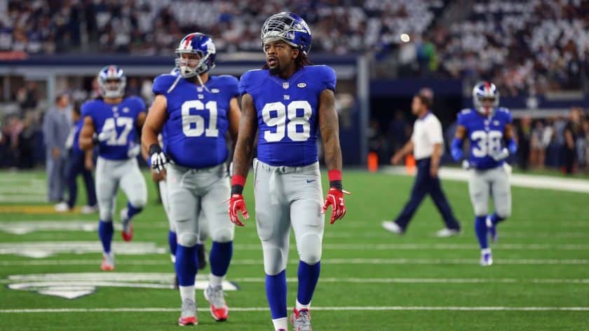 New York Giants: Damontre Moore signs with AAF team