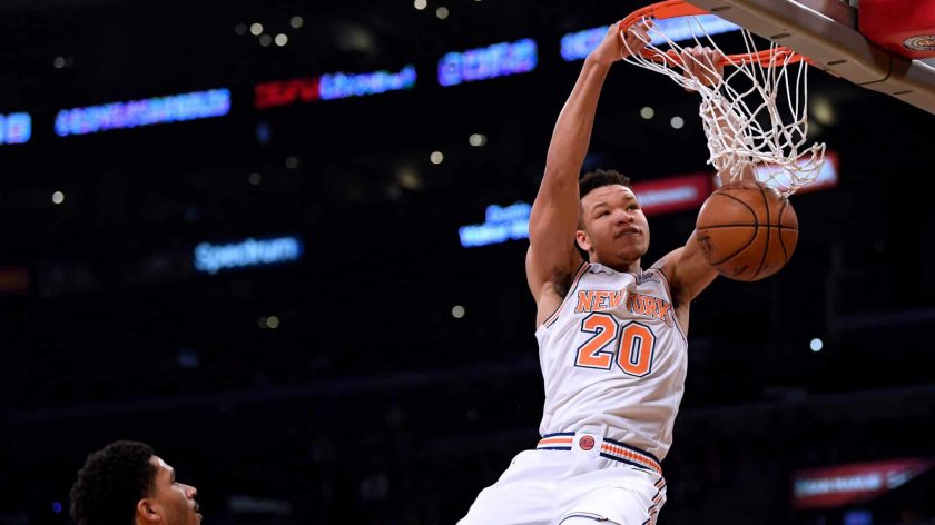 New York Knicks end losing skid, beat the LeBron-less Lakers (Highlights)