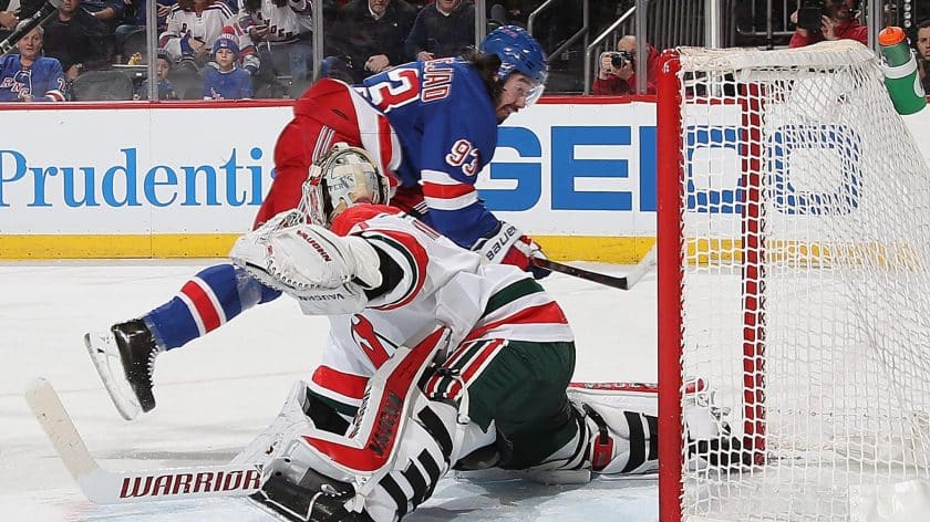 Zibanejad's hat trick lifts Rangers past Devils