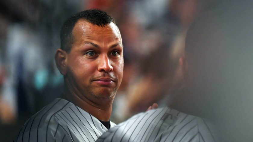 Alex Rodriguez fan nearly passes out after meeting the legend himself (Video)