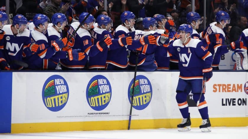 New York Islanders receive immense boost as 2nd half commences