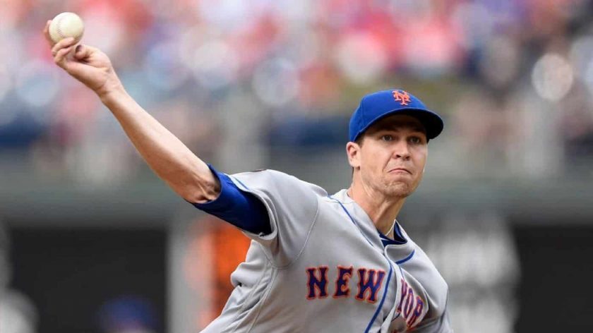 New York Mets SP Jacob deGrom throwing live batting practice (Video)