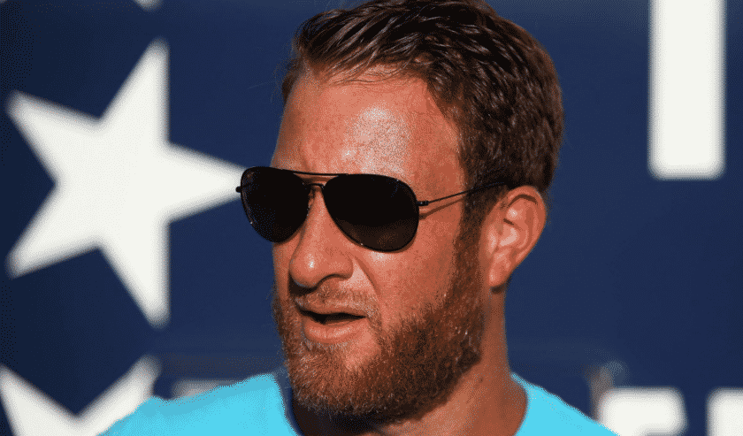 Barstool’s Dave Portnoy physically carried out of Super Bowl 53 (Video)