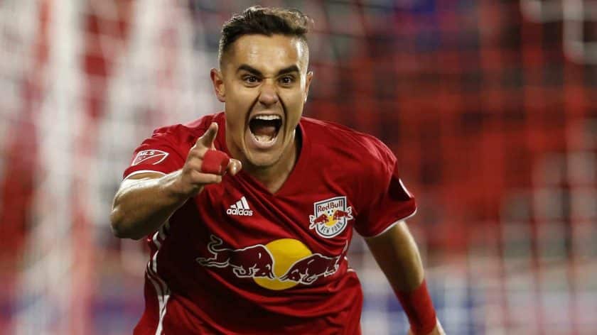New York Red Bulls’ Aaron Long is garnering interest from 3 teams (Report)