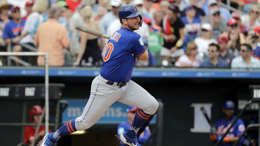 New York Mets 1B Pete Alonso levels Astros OF Josh Reddick (Video)