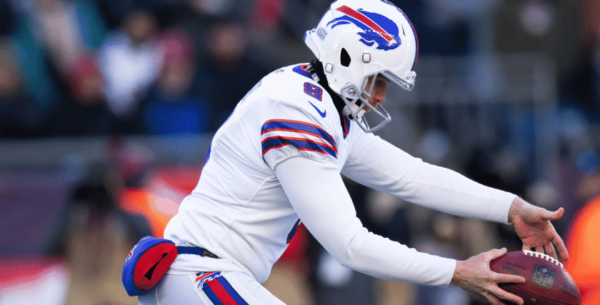 New York Jets sign free agent P Matt Darr
