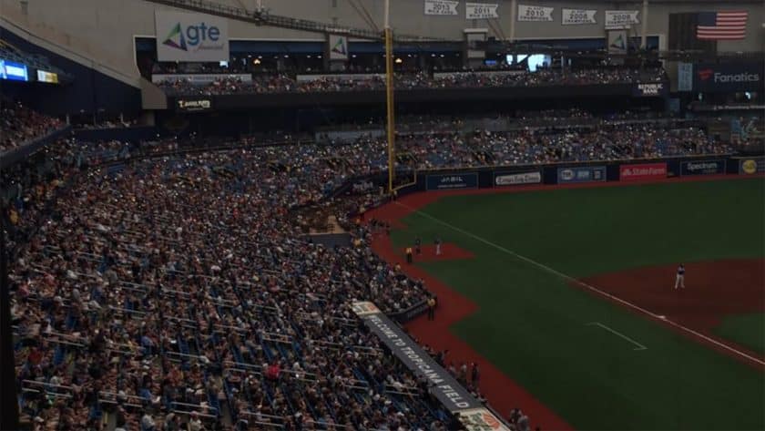 New York Yankees-Rays delayed in 9th after Tropicana Field lights go out (Highlights)