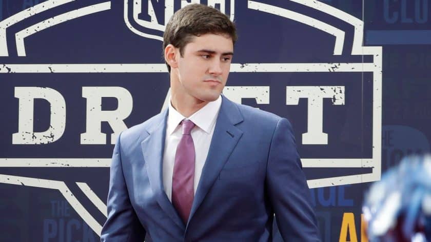 New York Giants: At least one team asked Daniel Jones to work out as TE (Report)