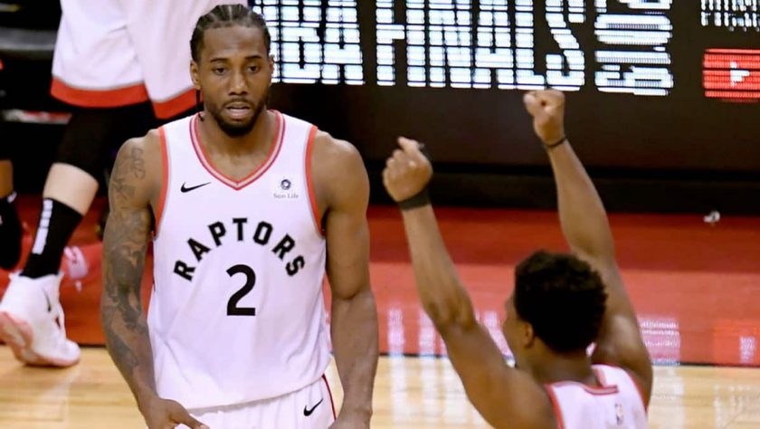 Kawhi Leonard leaves MVP trophy at the podium, later offers it to Kyle Lowry (Video)