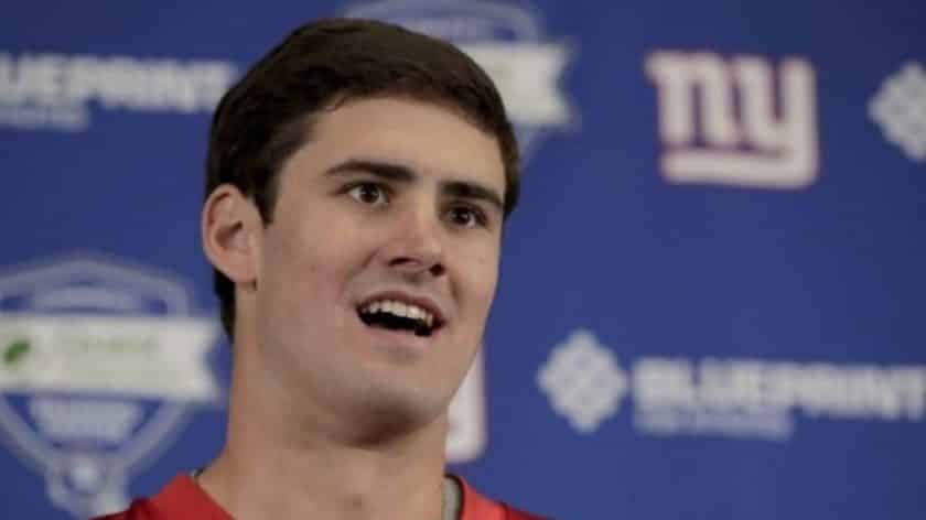 New York Giants rookie QB Daniel Jones ignoring the early criticism