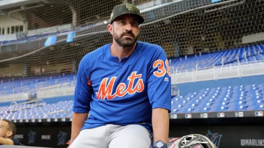New York Mets’ Mickey Callaway, Jason Vargas get into altercation with beat writer