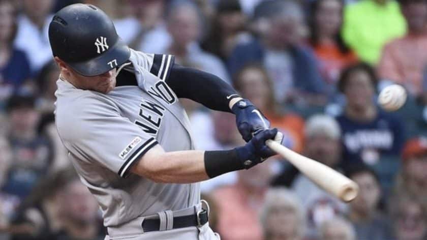 Clint Frazier unleashes on HR to give New York Yankees 2-1 lead (Video)