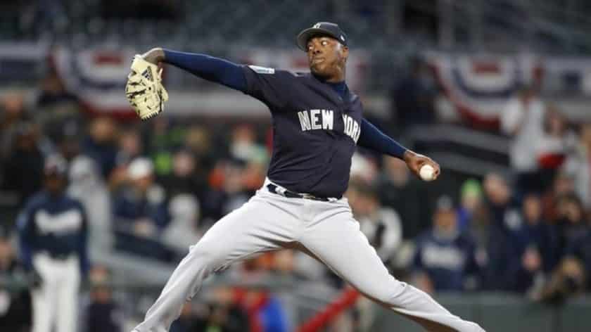 New York Yankees closer Aroldis Chapman will opt out of current contract (Report)