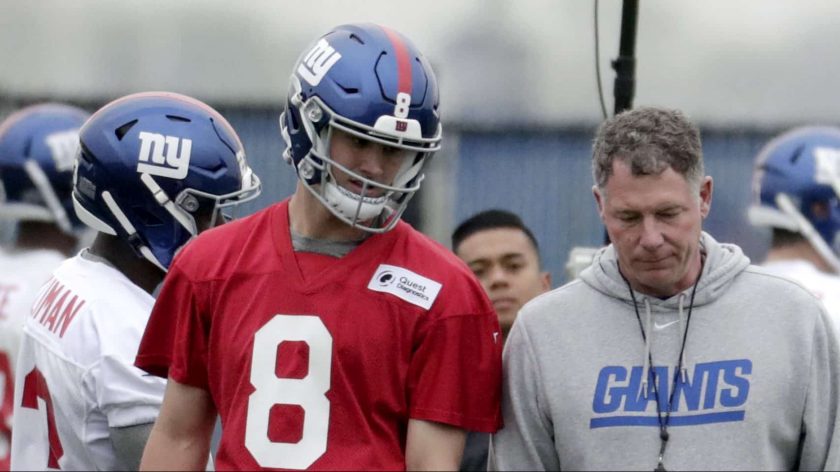 Daniel Jones, Pat Shurmur