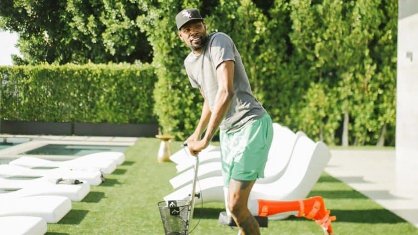 Brooklyn Nets’ Kevin Durant spotted on scooter in SoHo (Photo)