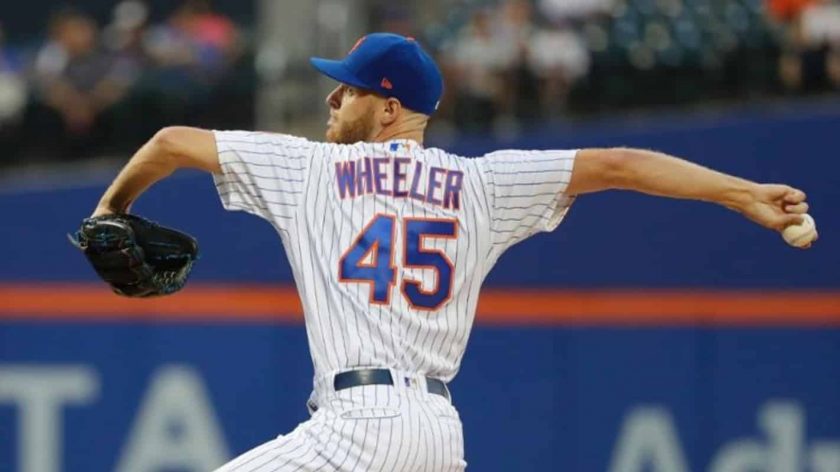 New York Mets considering trading Noah Syndergaard and extending Zack Wheeler (Report)