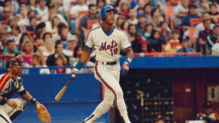 New York Mets legend Darryl Strawberry is skeptical of the juiced-balls theory