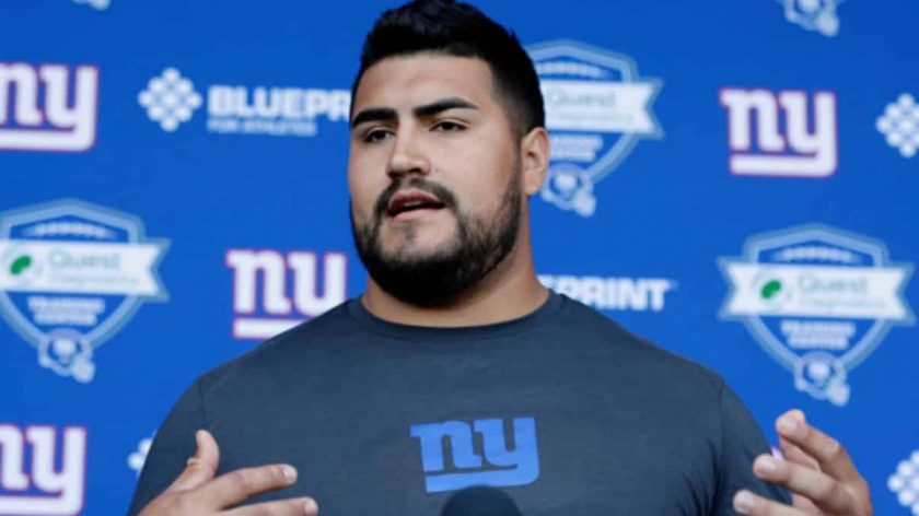 New York Giants guards Will Hernandez and Kevin Zeitler praise one another’s work ethic