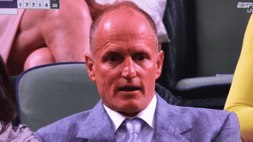 Woody Harrelson reacts to brutal tennis shot at Wimbledon (Video)