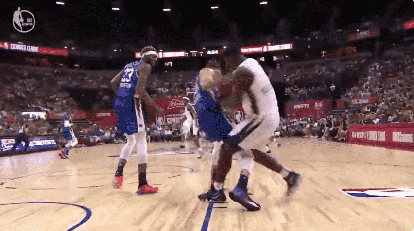 Zion Williamson rips ball from Kevin Knox, throws dunk monster dunk (Video)