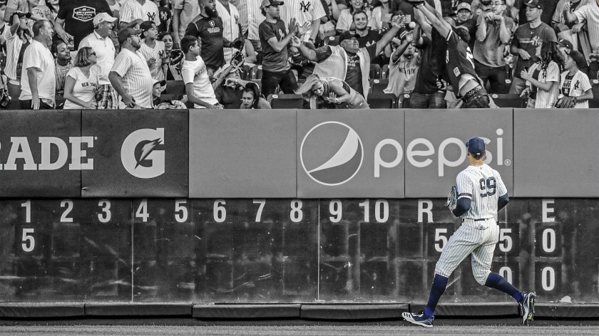 New York Yankees receive harsh wake-up call from Cleveland Indians (Highlights)