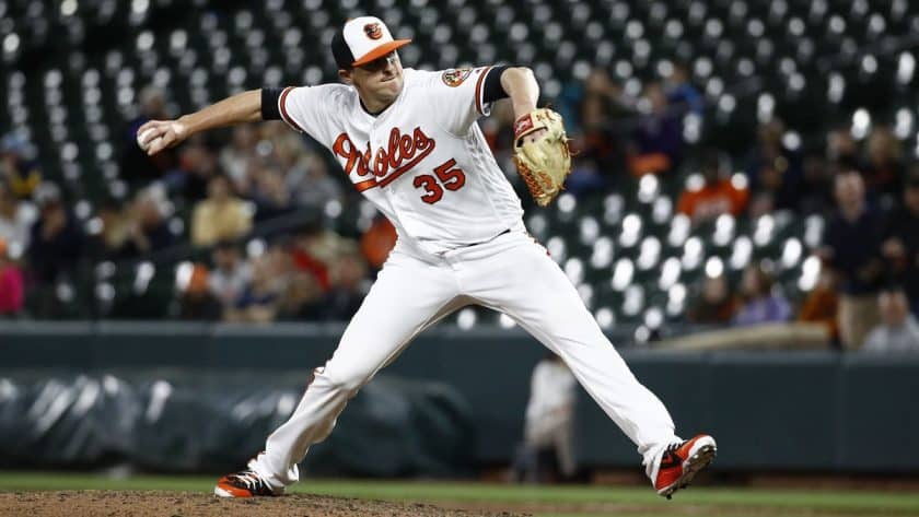 New York Mets sign former All-Star reliever Brad Brach