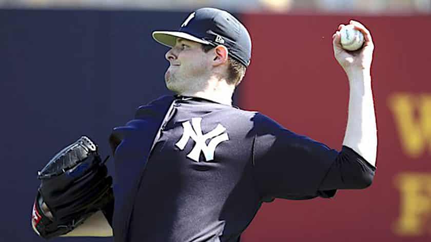 Mets at Yankees – Saturday Lineups, Odds, Pitchers, Broadcast Info