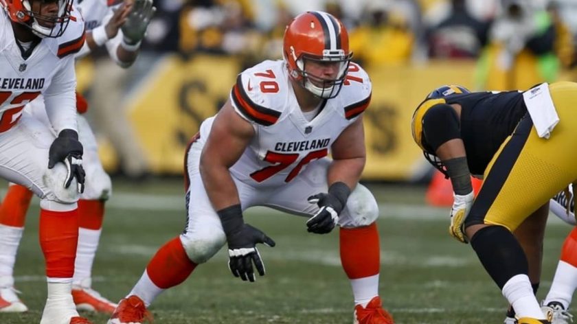 New York Giants OL coach Hal Hunter speaks on Kevin Zeitler, center competition