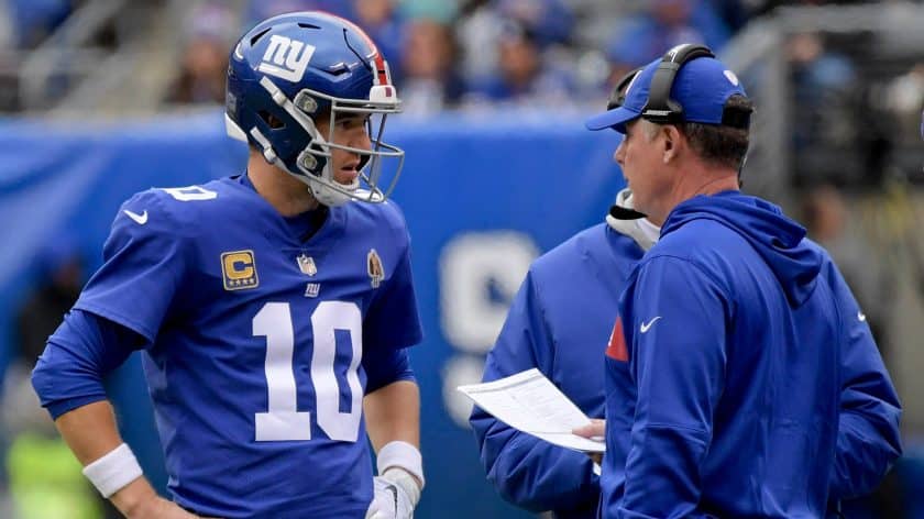 Eli Manning will start ‘as long as New York Giants are in playoff race’